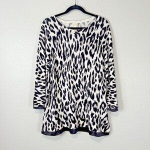 Chico’s Size 2 Zebra Print Sweater Top Black White Long Sleeve Stretch Knit
